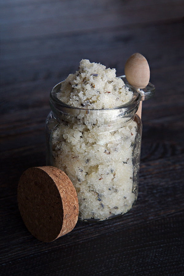 DIY Beauty: Coco Lavender Coconut Oil Body Polish