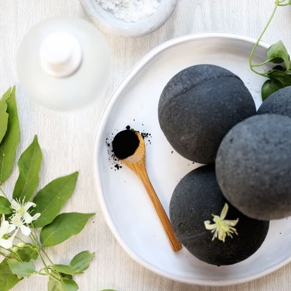 Black Bath Bomb Recipe - DIY Activated Charcoal Bath Bombs - The